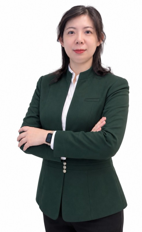 member.employeeName