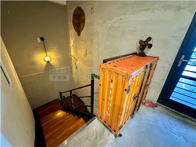新生路7套房整新美店住房屋室內格局與周邊環境