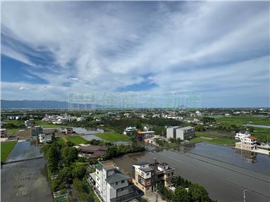 雙橡園邊間景觀三房平車華廈房屋室內格局與周邊環境
