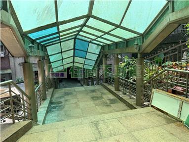 東方巴黎套房房屋室內格局與周邊環境