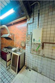 陽光加樂比稀有挑高一樓房屋室內格局與周邊環境