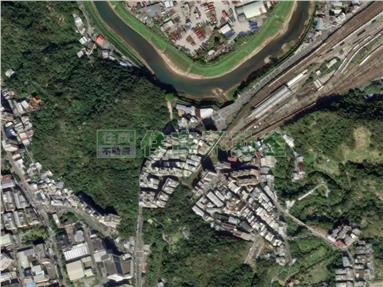 七堵乙種工業用地房屋室內格局與周邊環境