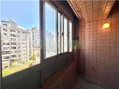 市場獨家橘郡五樓房屋室內格局與周邊環境