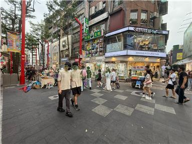 西門捷運店面
