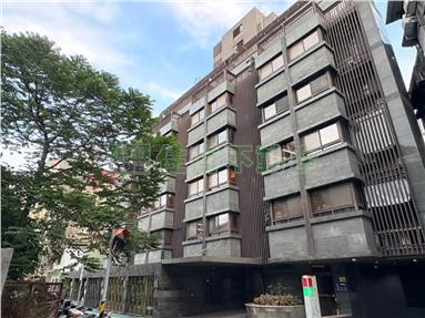 中正菁英面樹海邊間