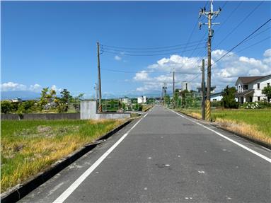 功勞精緻農地E014房屋室內格局與周邊環境