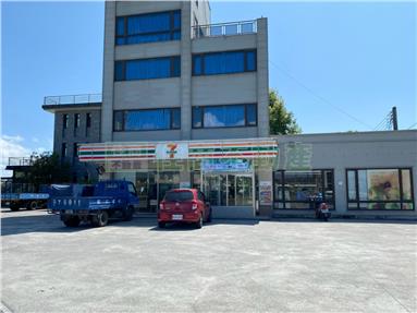 功勞精緻農地E014房屋室內格局與周邊環境