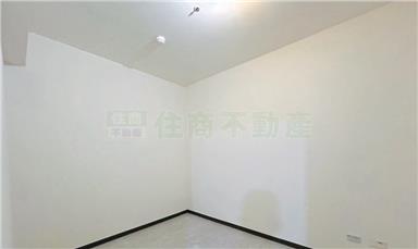 夢悅層峰兩房平車房屋室內格局與周邊環境