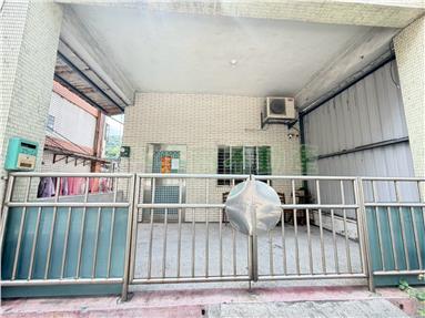 復興路一樓挑高多功能宅房屋室內格局與周邊環境
