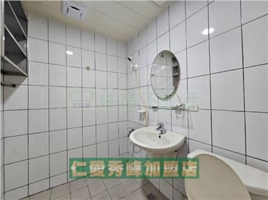 源遠亮麗時尚屋3樓房屋室內格局與周邊環境