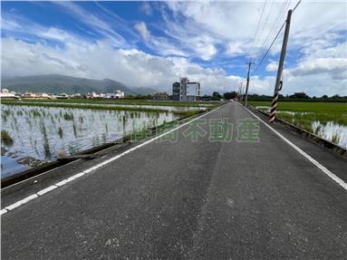 礁溪吸貓咖啡館足坪農地房屋室內格局與周邊環境