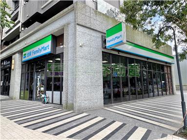 新潤鉑麗．三房美屋房屋室內格局與周邊環境