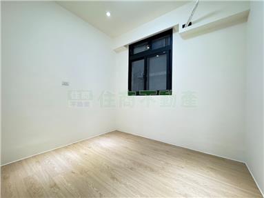 中山美透天房屋室內格局與周邊環境