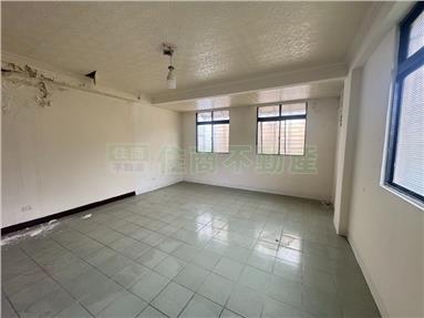 培德樓中樓房屋室內格局與周邊環境