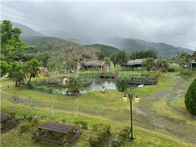 屋主惜售,千坪土地合法農舍民宿房屋室內格局與周邊環境