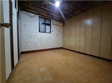 暖暖商圈暖碇路低樓層2樓房屋室內格局與周邊環境