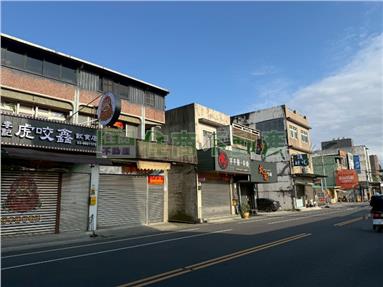 近親水公園五分地面寬33米農地房屋室內格局與周邊環境