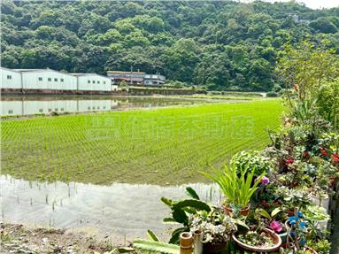 蘇澳省道旁大面寬乙種工業用地A房屋室內格局與周邊環境