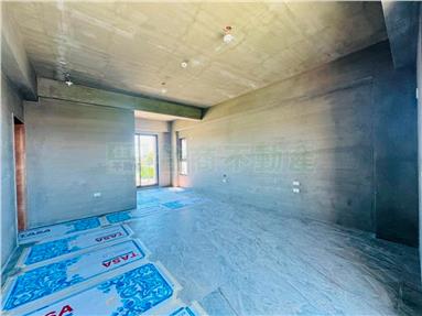 五結交流道旁雙面路農舍房屋室內格局與周邊環境