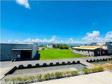 五結交流道旁雙面路農舍房屋室內格局與周邊環境