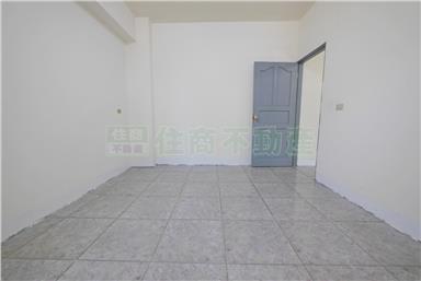 頭城喜互惠旁有前後院48坪華廈房屋室內格局與周邊環境
