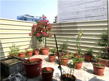 藝術家邊間美透天房屋室內格局與周邊環境