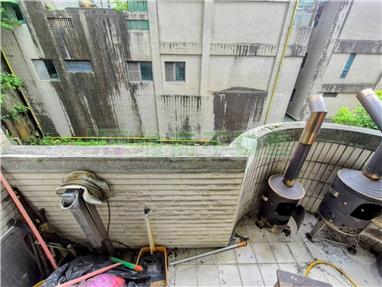 專約羅傑名人巷電梯四房房屋室內格局與周邊環境
