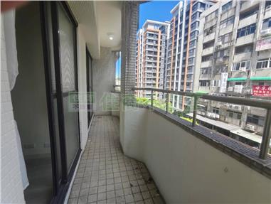 桃區成功路美3房房屋室內格局與周邊環境