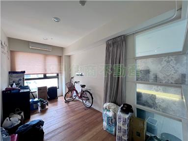 慈文雙學區大坪數四房車房屋室內格局與周邊環境