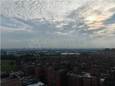 星馳市高樓景觀套房房屋室內格局與周邊環境