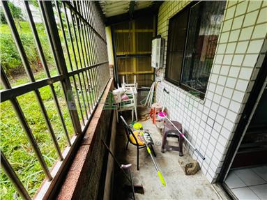 D841真愛超值前庭透天房屋室內格局與周邊環境