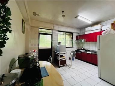 D841真愛超值前庭透天房屋室內格局與周邊環境