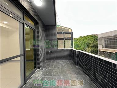 龍宮街翻新美透天房屋室內格局與周邊環境
