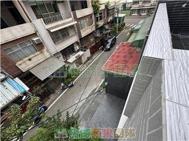 龍宮街翻新美透天房屋室內格局與周邊環境