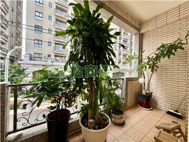 真愛唯美裝潢店墅房屋室內格局與周邊環境