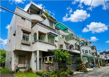台31大地坪雙拼別墅房屋室內格局與周邊環境