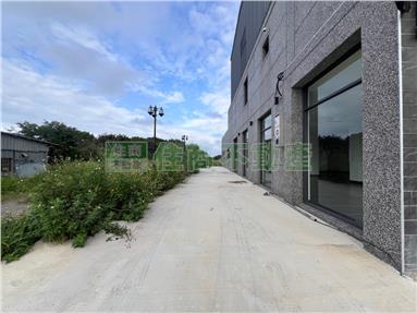 大園和平西路超大全新店面農舍房屋室內格局與周邊環境