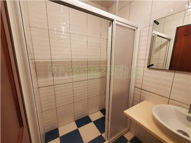 香波皇家城堡透天別墅甲工房屋室內格局與周邊環境