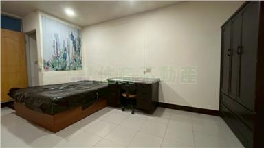 中興商圈透天房屋室內格局與周邊環境