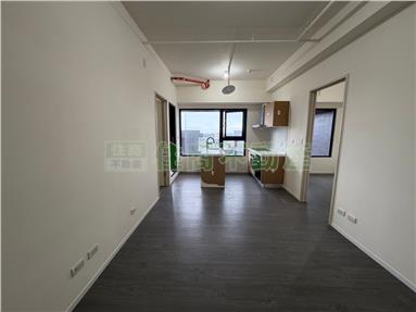 中路特區鉑克棶稀有雙衛浴兩房車房屋室內格局與周邊環境