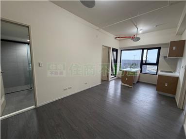 中路特區鉑克棶稀有雙衛浴兩房車房屋室內格局與周邊環境