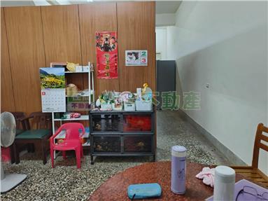 關西住店雙效金透天房屋室內格局與周邊環境