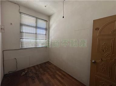 逸園前院活巷美透天房屋室內格局與周邊環境