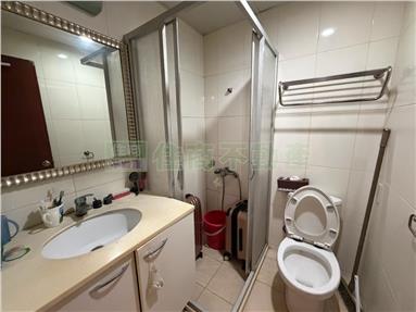 巴黎花都景觀雙衛浴兩房車房屋室內格局與周邊環境