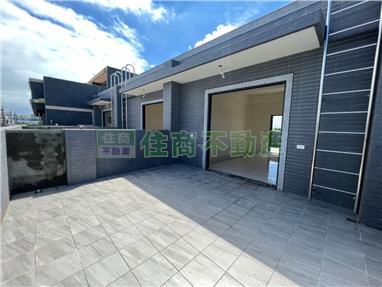 晨光§新坡前院停車美別墅(B)房屋室內格局與周邊環境
