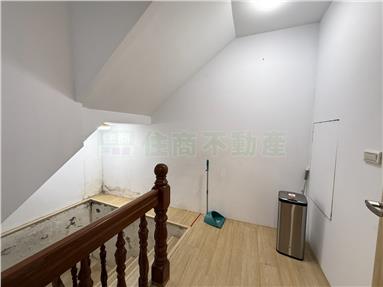 中壢中豐路A21環北站金店面房屋室內格局與周邊環境