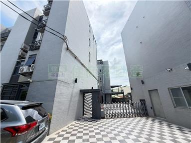 大邱-近青埔電梯別墅5房停3車房屋室內格局與周邊環境
