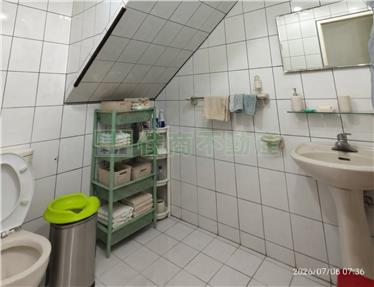 香山邊間花園雙車美墅房屋室內格局與周邊環境