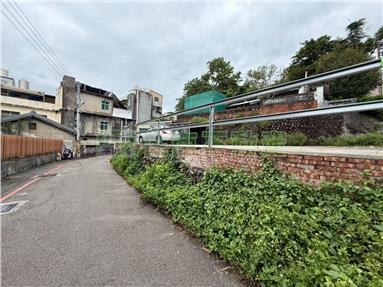 正竹東市中心稀有建地房屋室內格局與周邊環境