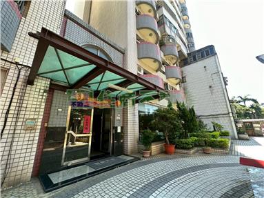 捷運A22新明夜市電梯三房平車房屋室內格局與周邊環境